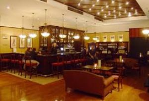 Garden Rooms and Bar